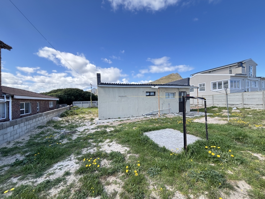 2 Bedroom Property for Sale in Hawston Western Cape